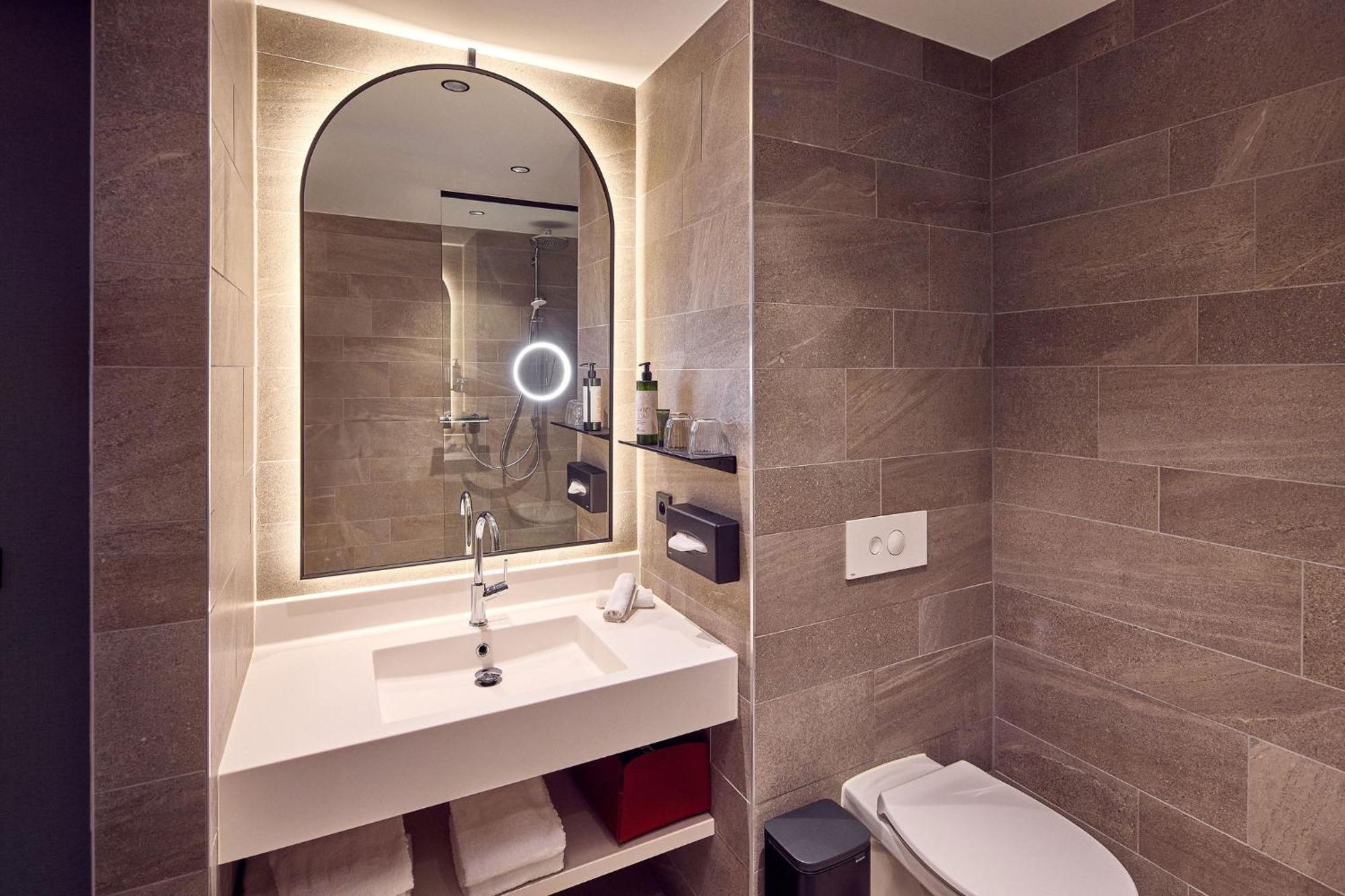 Van Der Valk Hotel Park Lane Antwerpen Esterno foto