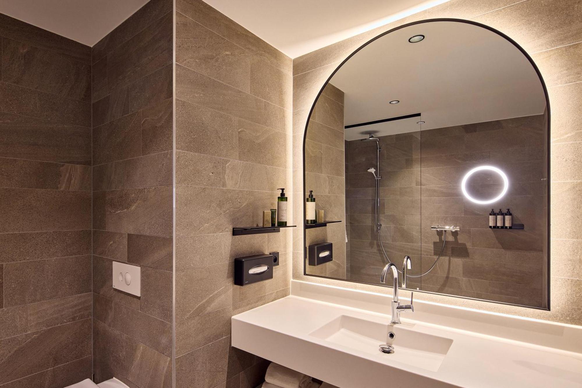 Van Der Valk Hotel Park Lane Antwerpen Esterno foto